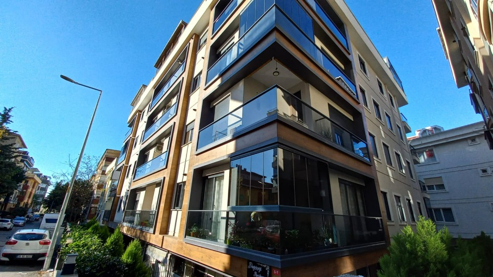 İdealtepe Mahallesi Yeni Binada Ön Cephe Balkonlu Koruya Çok Yakın Satılık 3+1 Daire