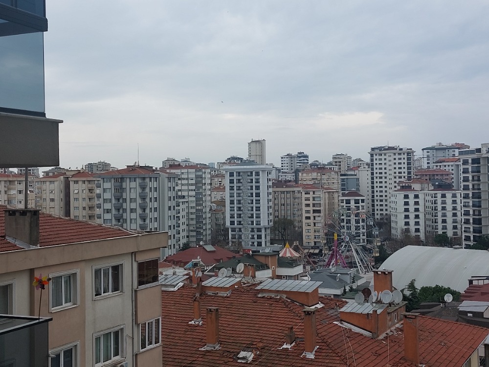 Altıntepe'de, Satılık Daire | 5 yıllık lüks bir binada, Bostancı Marmaraya yürüme mesafesinde, 75 m2